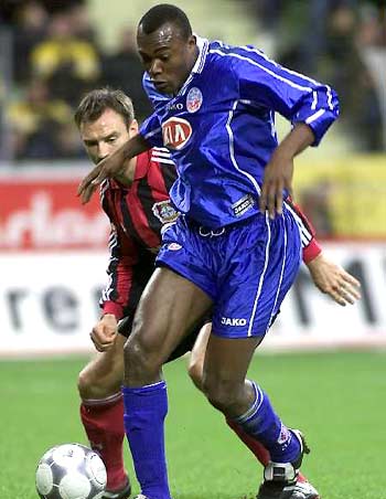 兄弟间的小 兄弟间的小